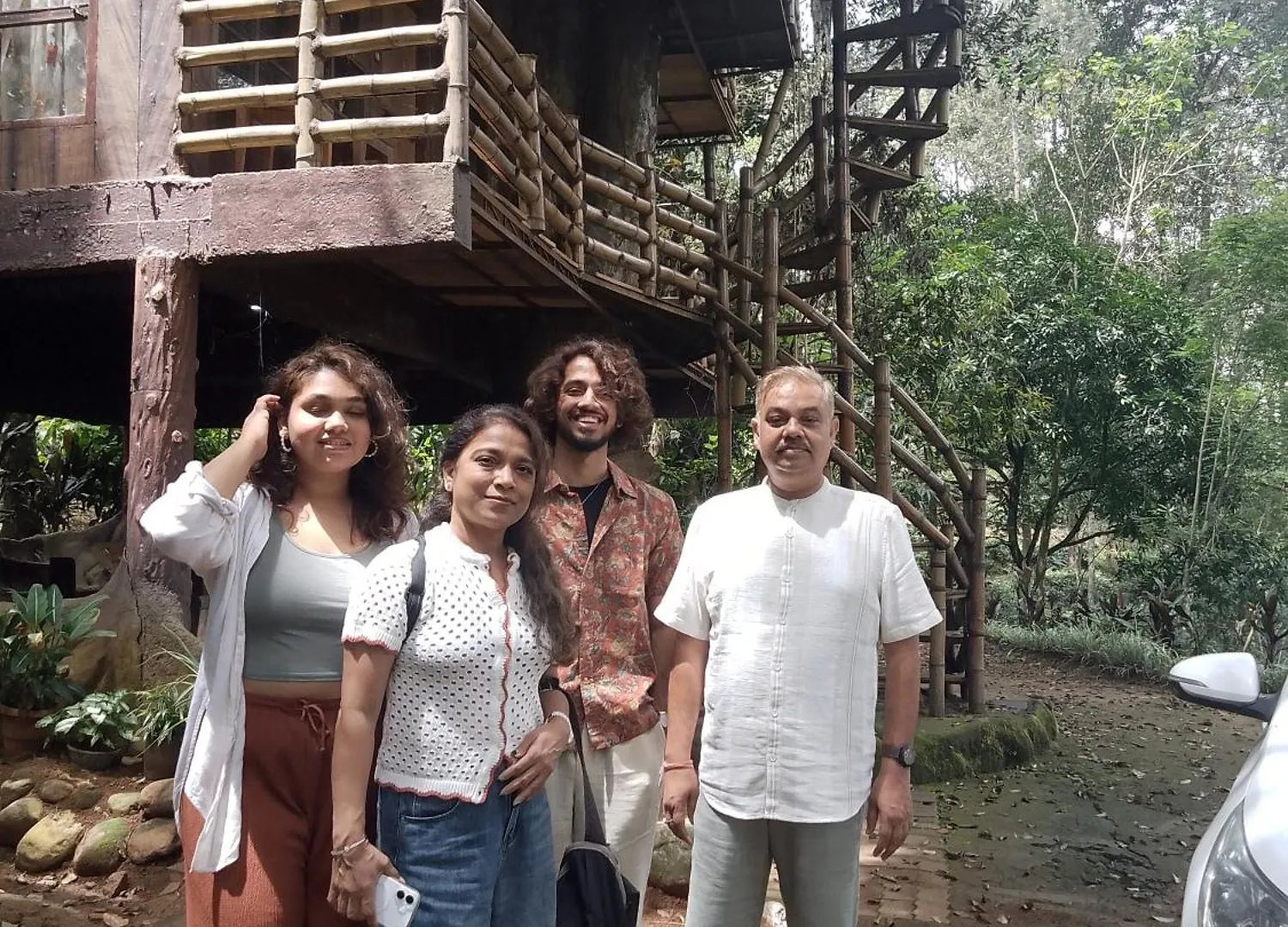 Mittathanickal Farm House And Tree House Munnar Homestay